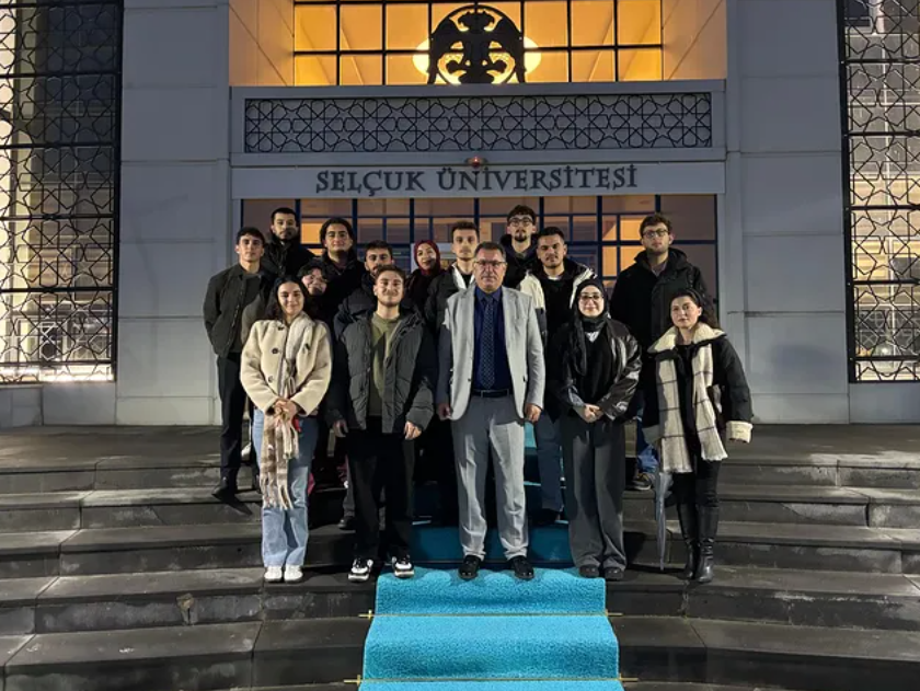 Selçuk Üniversitesi Ekibi